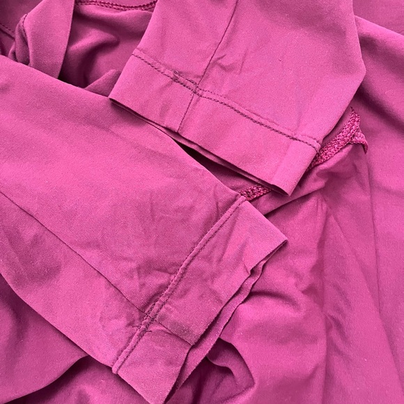 St John Cranberry Red Long Sleeve Mock Turtleneck sz Large with flaws - Picture 11 of 16